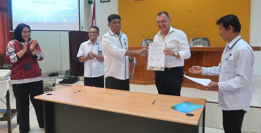 BPVP Ternate Terima Paket Hibah Pengadaan Peralatan Laboratorium Solar PV dari Pemerintah Swiss