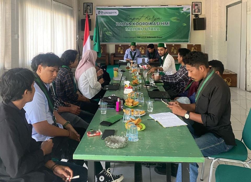 Badko HMI Maluku Utara Desak Pemprov dan DPRD Evaluasi IUP Tambang