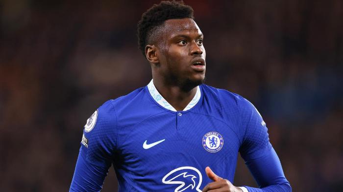 Penyebab Benoit Badiashile Marah ke Lesley Ugochukwu yang Gantikan Caicedo saat Chelsea Vs Newcastle