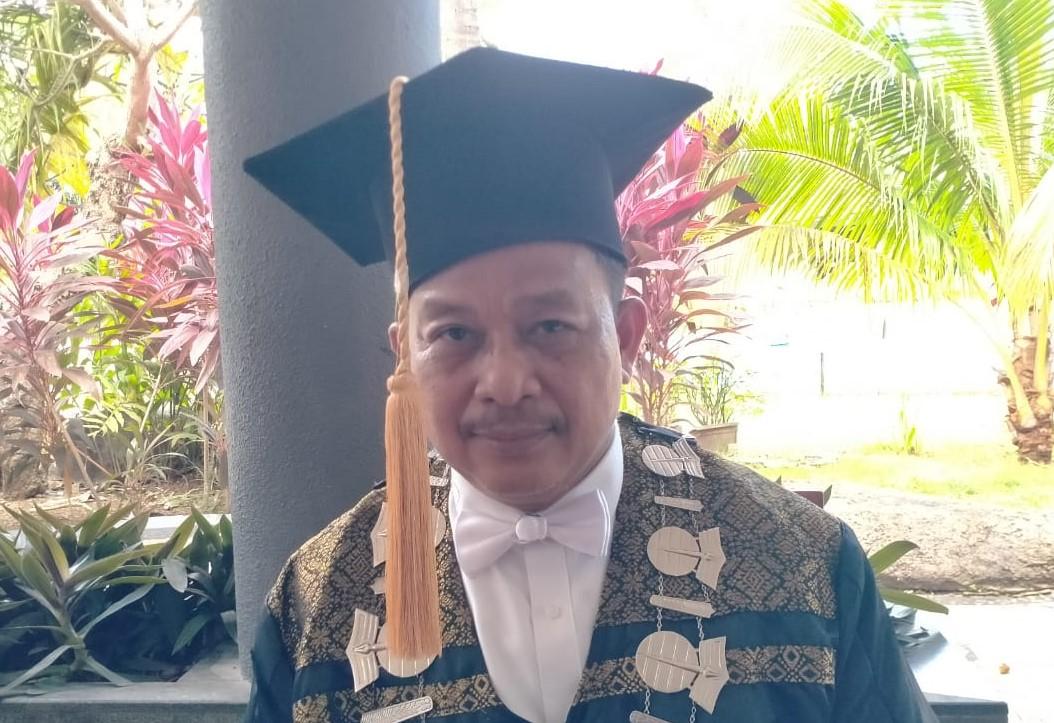 Acara Wisuda Universitas Terbuka Ternate Berlangsung Khidmat dan Meriah