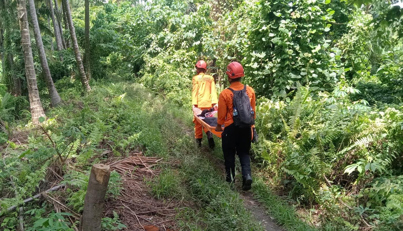 Evakuasi-pendaki-di-dukono-8.jpg