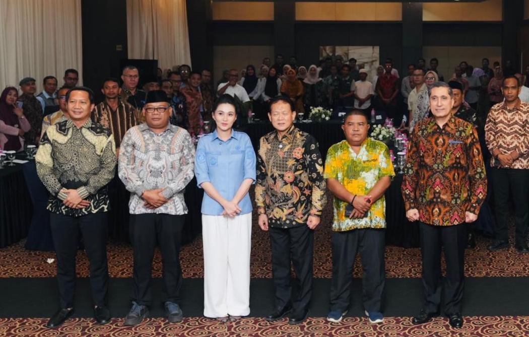 Dari Laut untuk Sejahtera: Gubernur Sherly Laos Dorong Revolusi Perikanan Maluku Utara