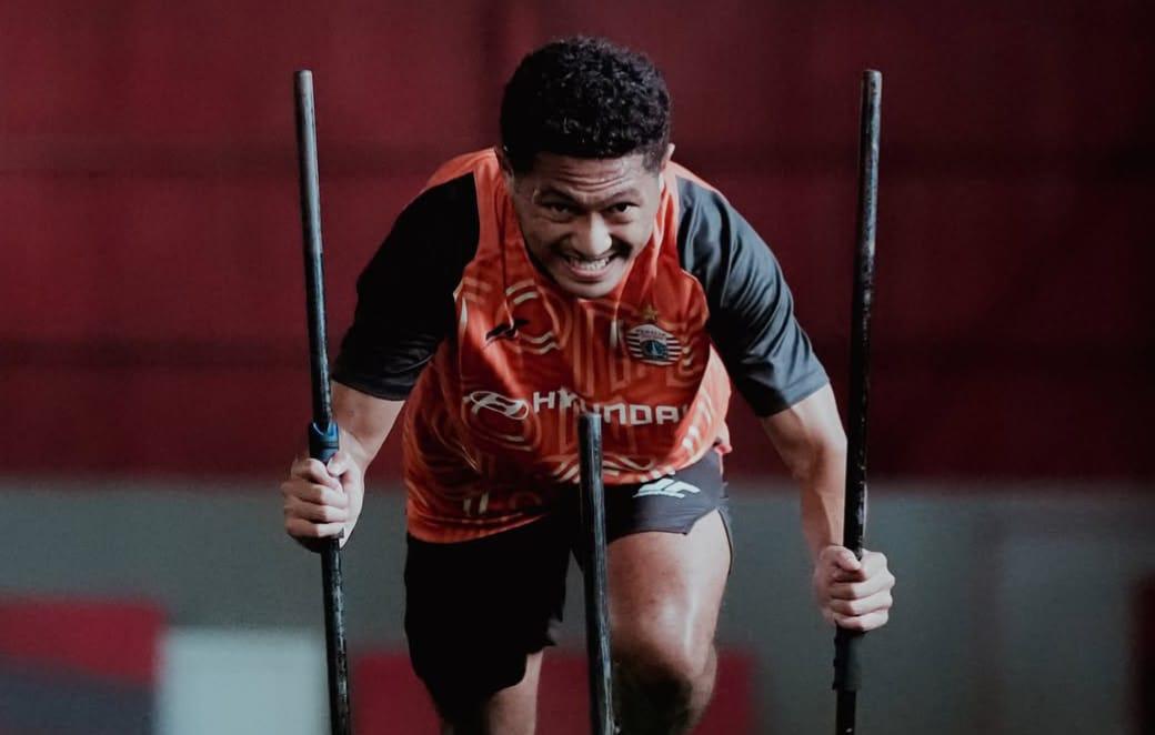 Full-bek-kanan-Persija-Jakarta-Fajar-Fathurrahman.jpg