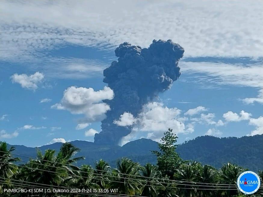 Gunung-Dukono-erupsi-hari-ini.jpg