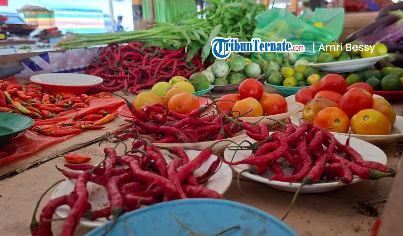 Harga-kebutuhan-dapur-yang-dijual-di-Pasar-Kota-Maba-Halmahera-Timur.jpg