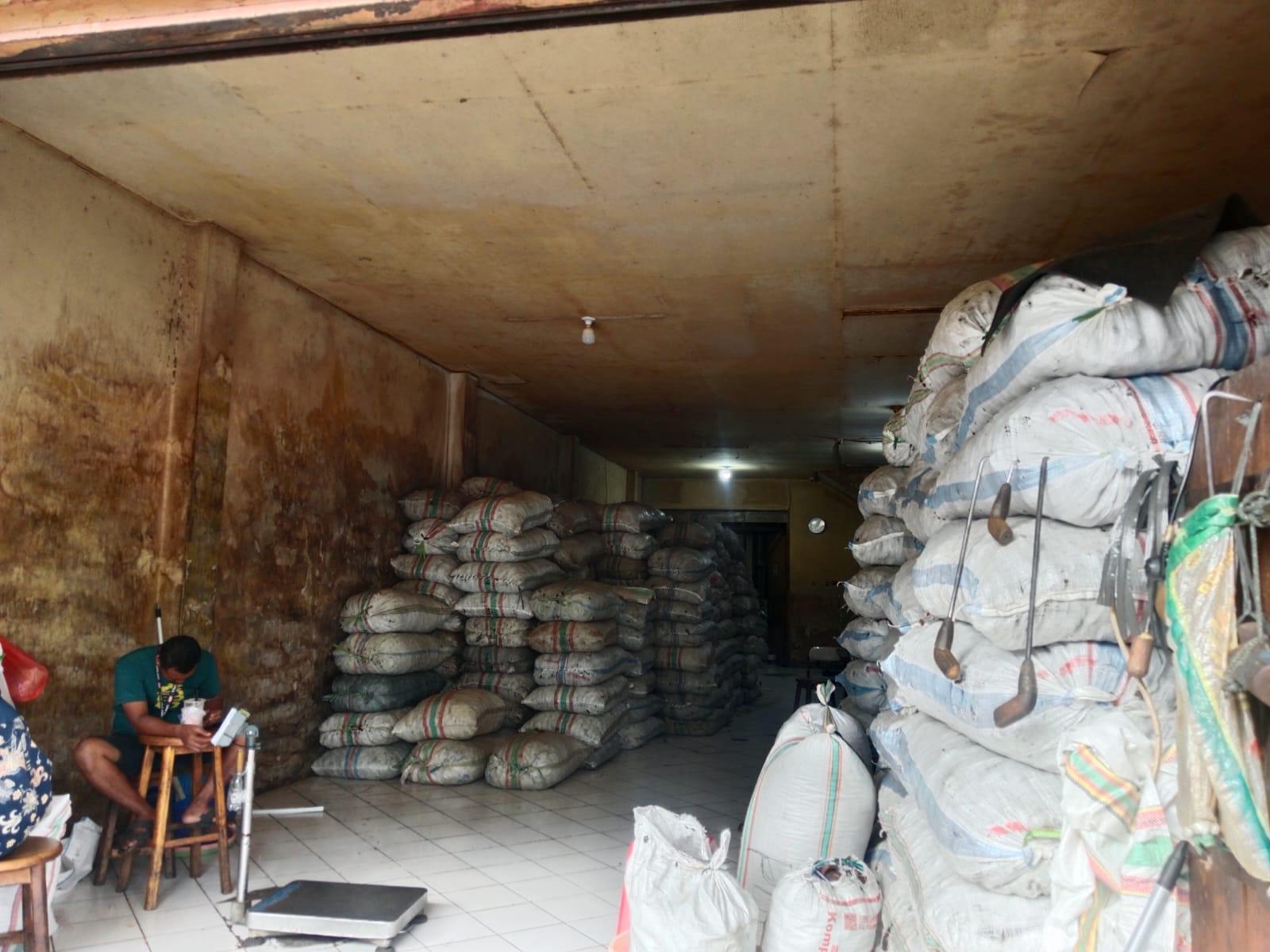 Update Harga Komoditi di Ternate : Cengkih Rp115 Ribu per Kg, Kopra Merangkak Turun