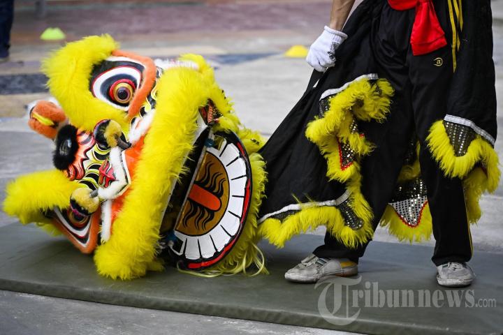 Ilustrasi-Barongsai-Shio-Imlek-Tahun-Baru-China.jpg