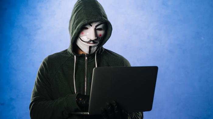 Apa Peran MAH Pemuda Madiun Bantu Hacker Bjorka? Kini Menghilang setelah Jadi Tersangka, HP Disita