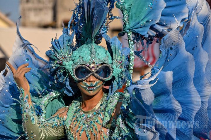 Ilustrasi-zodiak-fashion-kostum-jember-carnival.jpg