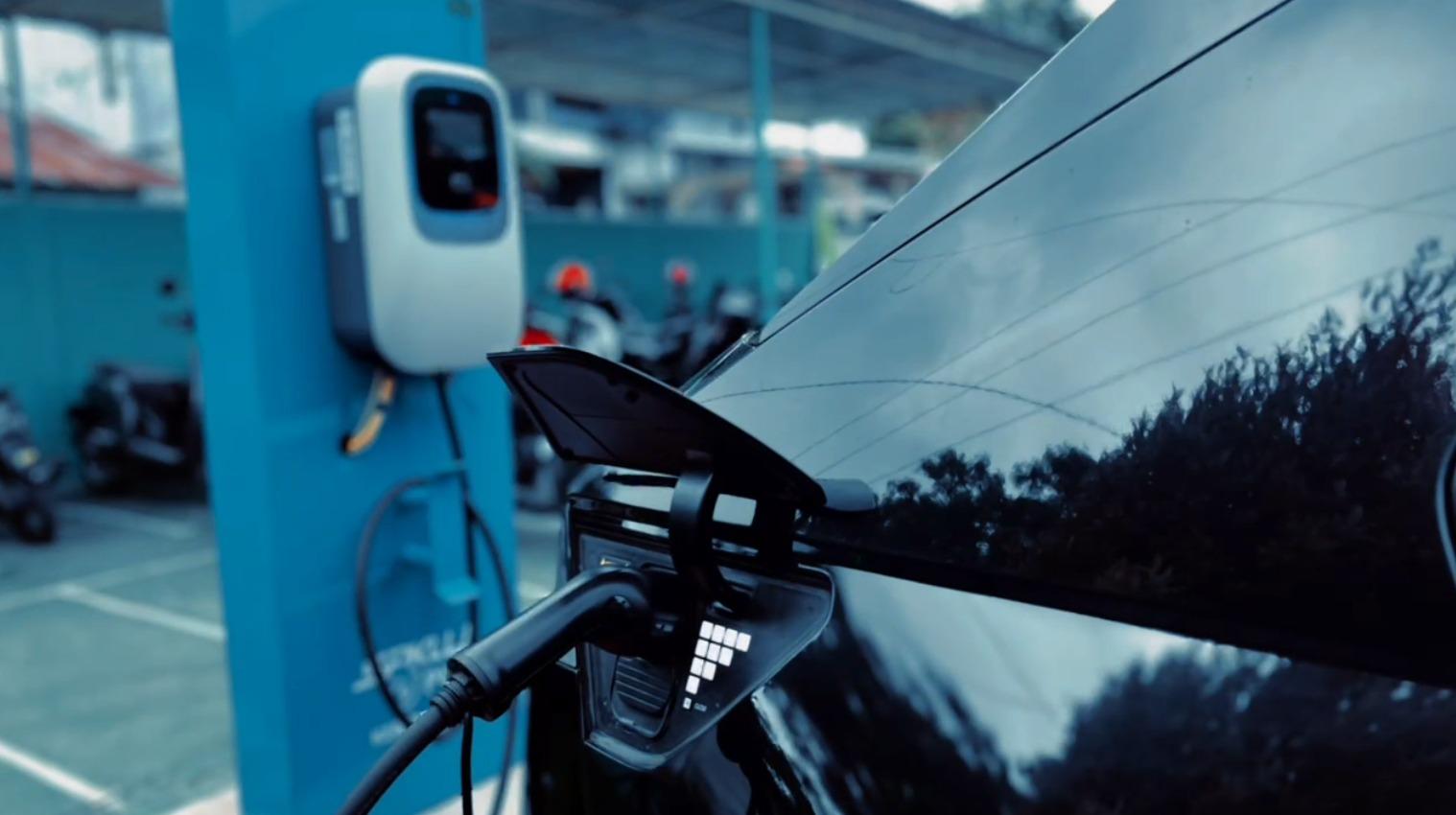 Songsong Nataru, PLN UIW MMU Siapkan 6 SKPLU di Pulau Seram