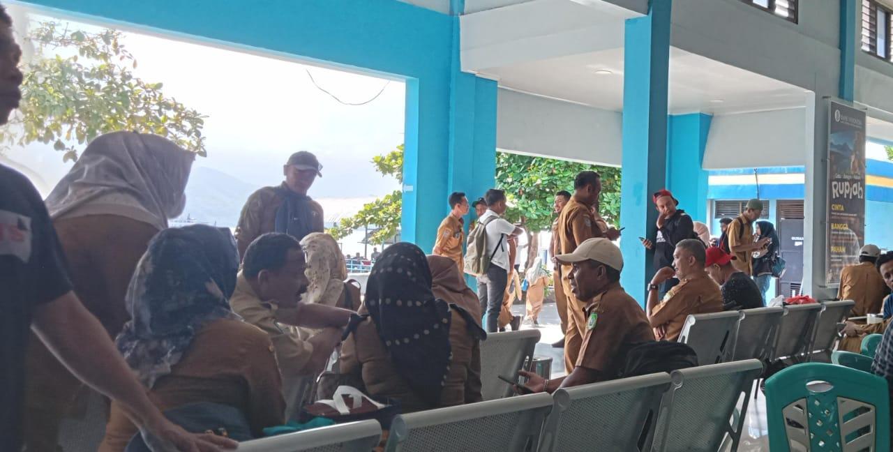 Fakta-fakta Banyak ASN Asal Ternate Telat Berkantor di Sofifi, Kelangkaan BBM?