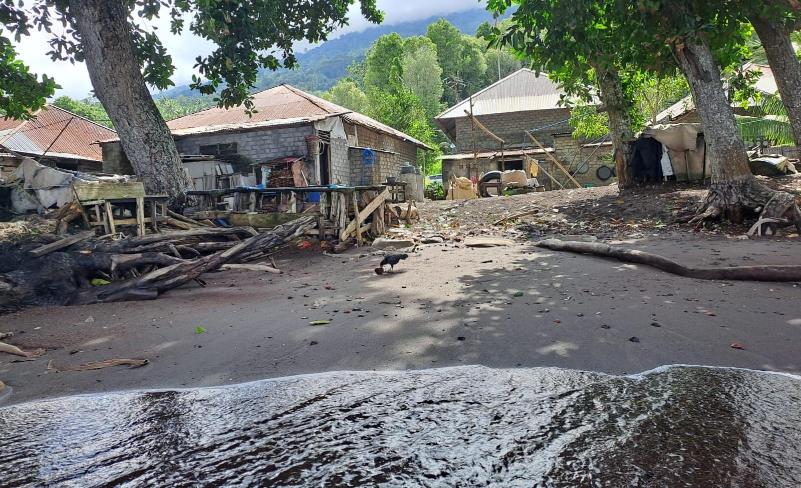 Keluhan-warga-pesisir-pantai-Kelurahan-Rua-Kecamatan-Pulau-Ternate.jpg