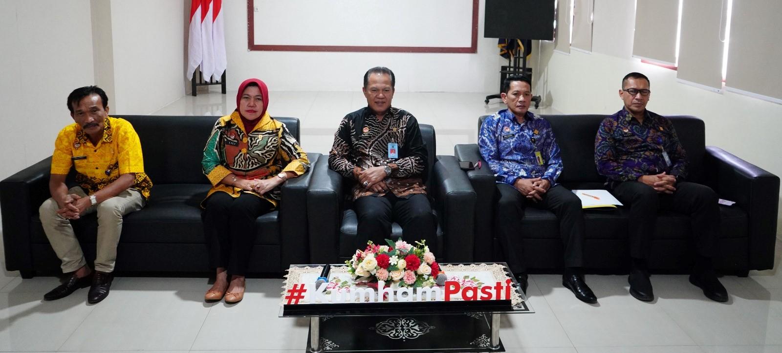 M Adnan dan Pimti Pratama Kemenkumham Malut Ikut Arahan Tugas dan Evaluasi Sekjen Kemenkumham RI