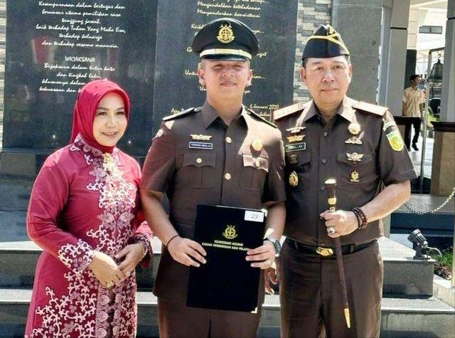 Mengenal M Farakhan Maghriby Abdullah, Jaksa Muda Anak Kajari Ternate