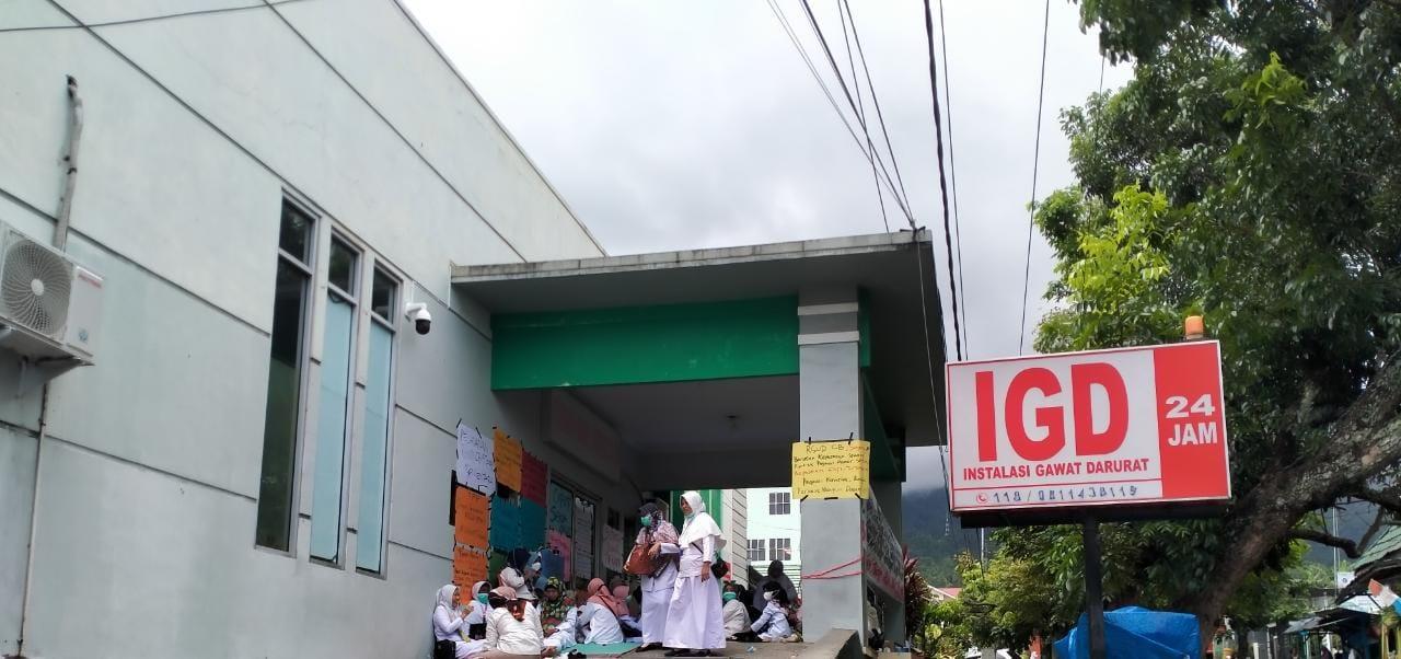 TPP Tak Kunjungung Dibayarkan, Nakes RSUD Chasan Boesoirie Ternate Tagih Janji Gubernur