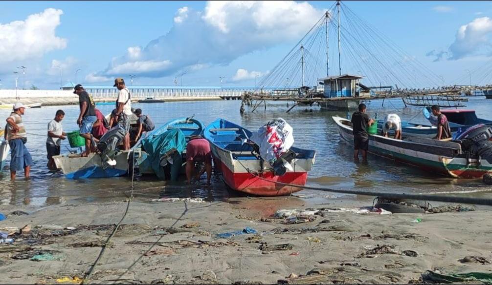 Nelayan-Desa-Subaim-Halmahera-Timur-keluhkan-hasil-tangkapan.jpg