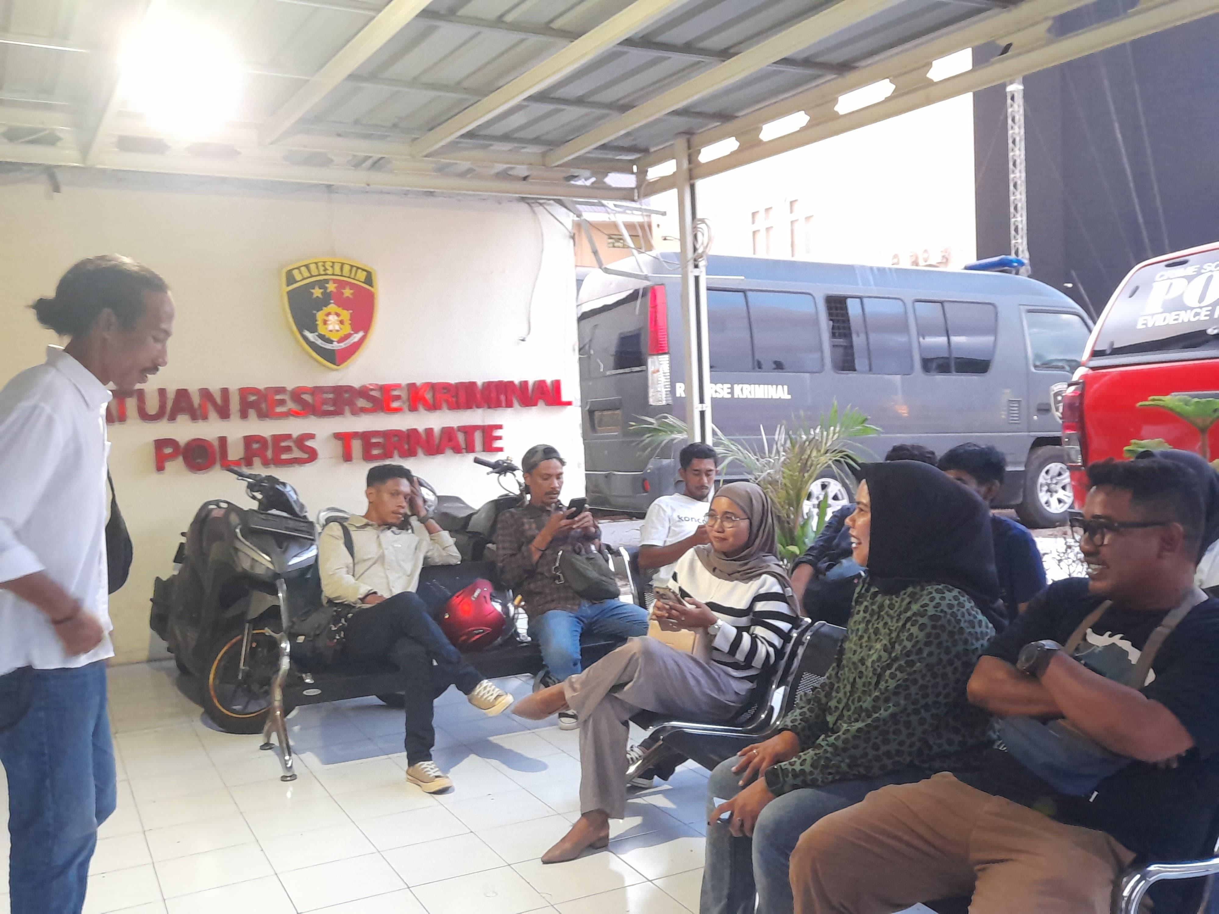 Oknum Satpol PP Ternate Dilaporkan Dua Jurnalis ke Polisi