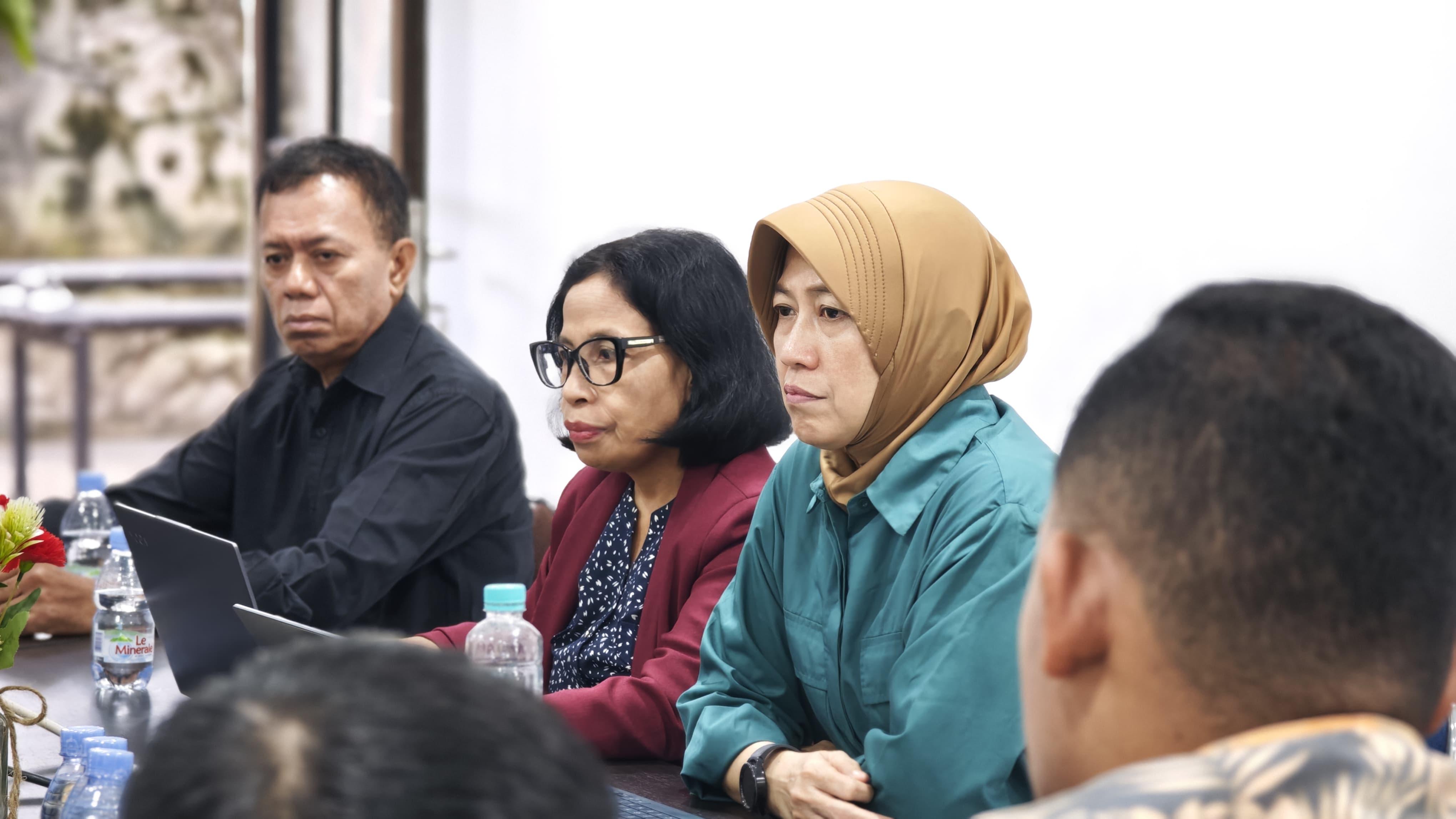 PLN UIW MMU Bersama Pemkot Ambon Validasi Data PJU, Dukung Program Meterisasi Nasional