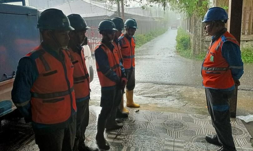 PLN UIW MMU Imbau Warga Tetap Waspada Cuaca Ekstrem dan Menjaga Keselamatan dari Bahaya Kelistrikan - PLN-UIW-MMU-siaga-cuaca-ekstrem.jpg