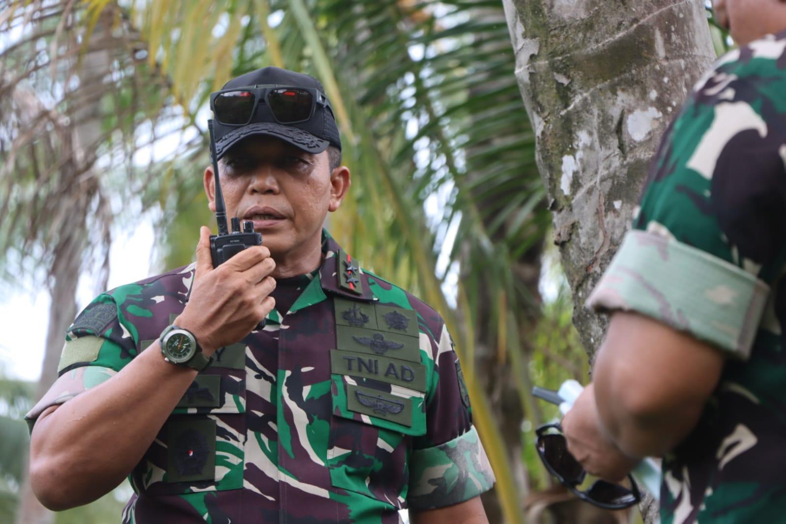 Pangdam-pimpin-proses-pencarian-dan-evakuasi-korban-erupsi-Gunung-Dukono-Halmahera-Utara.jpg