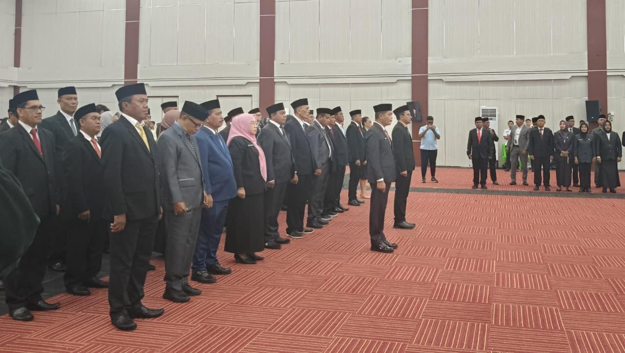 Pelantikan-27-Kepala-SMA-dan-SMK-se-Maluku-Utara.jpg