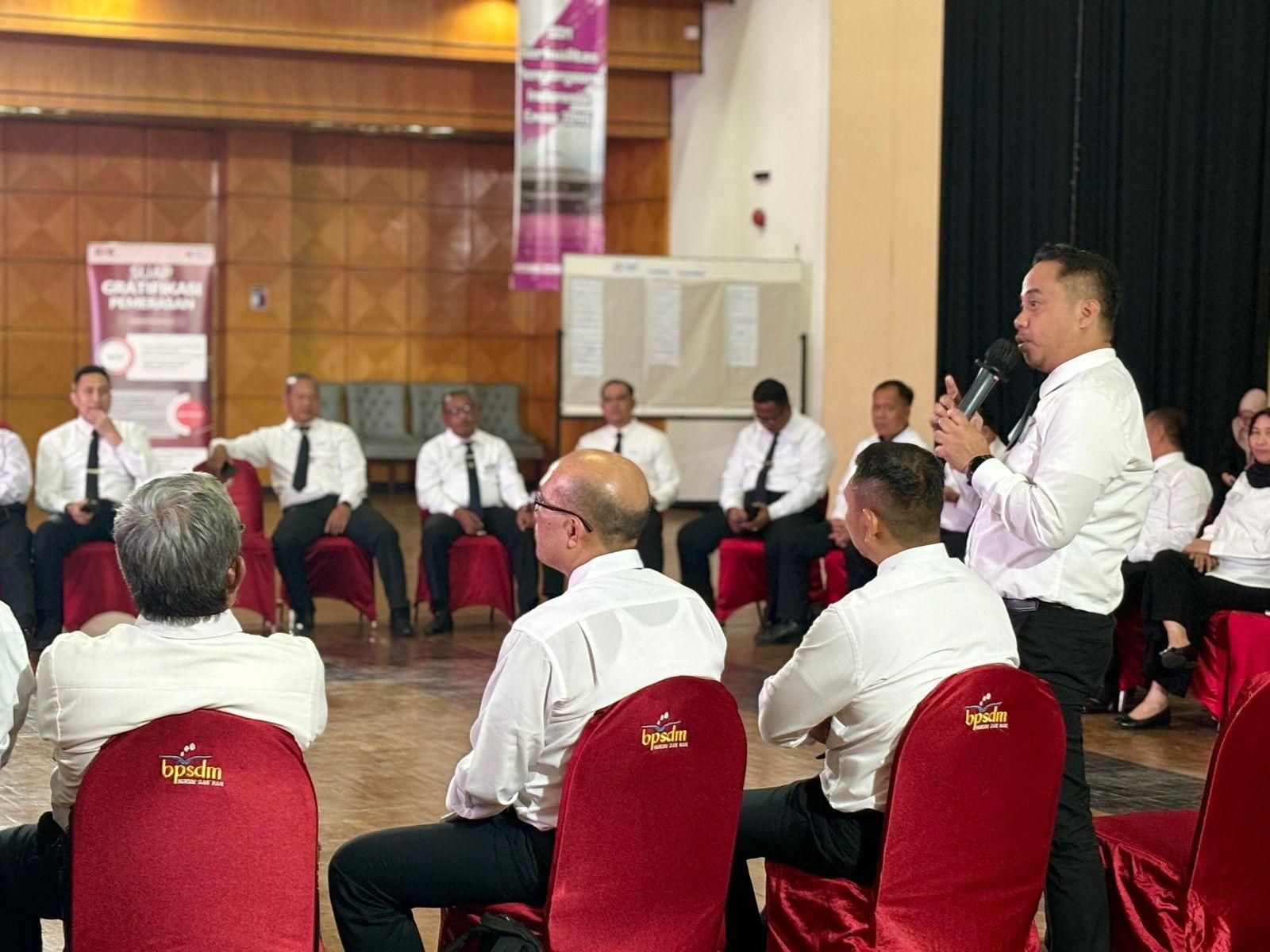 Peran Aktif Kakanwil Kemenkumham Malut Andi Taletting di Pelatihan Integritas Prestasi Batch II