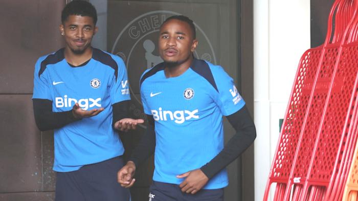 Pemain-Chelsea-Christopher-Nkunku-dan-Wesley-Fofana.jpg