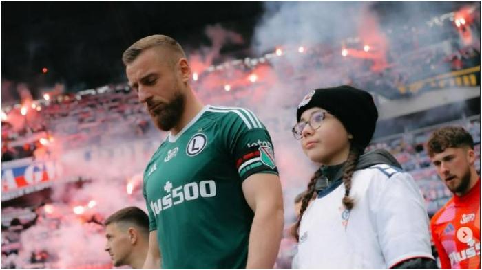 Pemain-Legia-Warszawa-Rafał-Augustyniak-dfefe.jpg