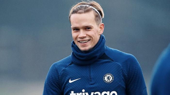 Pemain-baru-Chelsea-Mykhailo-Mudryk-br4.jpg
