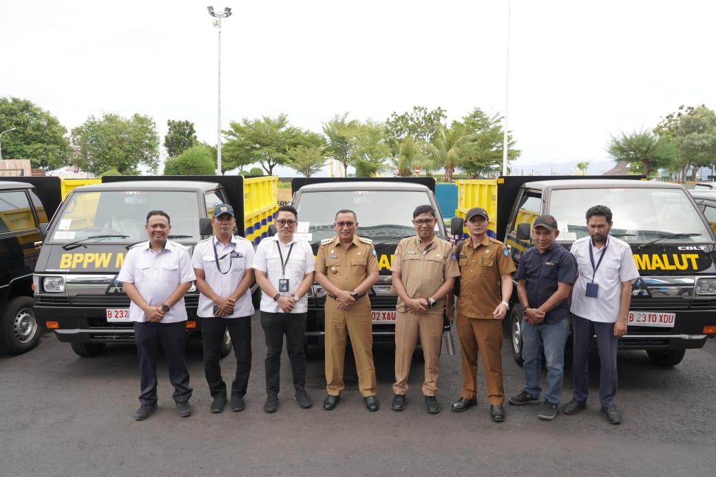 Pemkot Ternate Dapat Bantuan Armada Sampah dari Kementerian PUPR