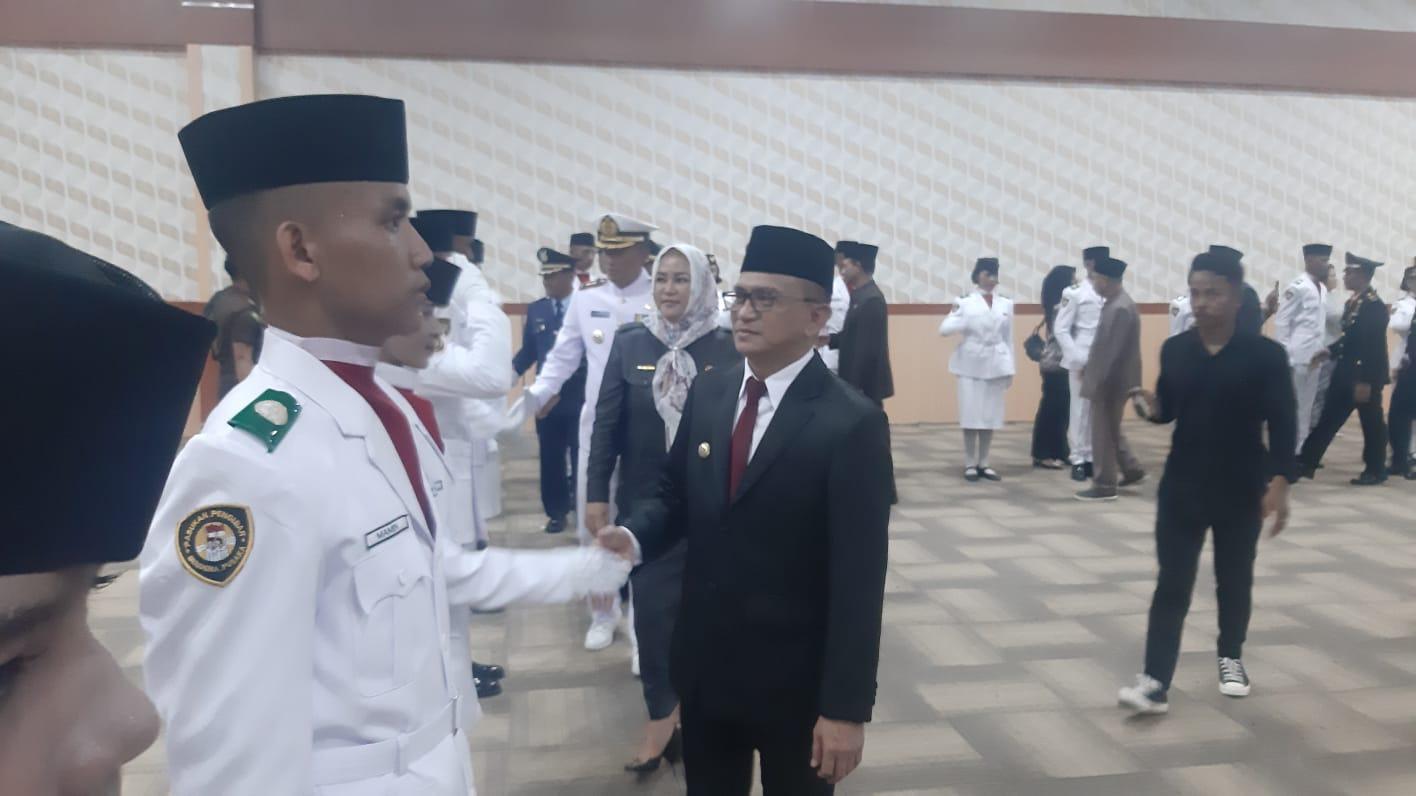 Pj Bupati Morotai Muhammad Umar Ali Kukuhkan 31 Anggota Paskibraka 2023