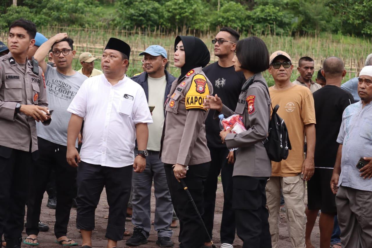 Polisi-dan-pemerintah-tinjau-banjir-di-Ternate.jpg