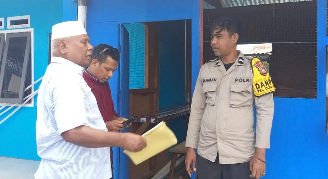 Polisi dan Tokoh Agama di Ternate Utara Musnahkan Cap Tikus Hasil Razia Bersama