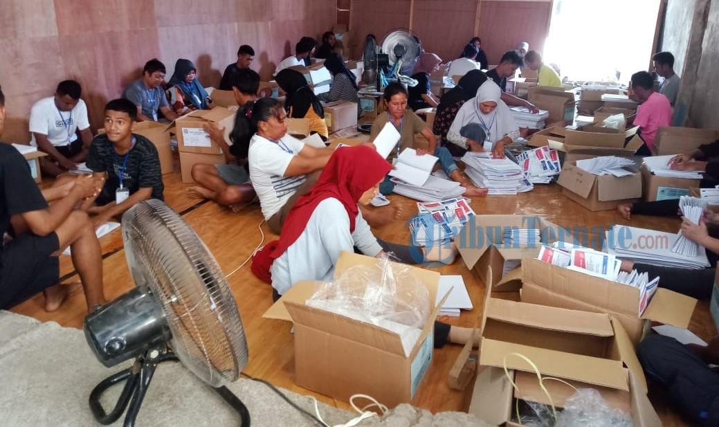 KPU Morotai Jadwalkan Pendistribusian Surat Suara Setelah Proses Sortir dan Pelipatan Selesai