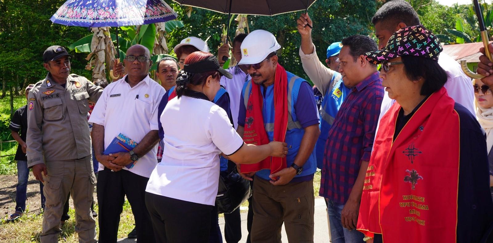 Realisasi Program BPBL PLN, 3500 Warga Kurang Mampu di Maluku dan Maluku Utara Bisa Nikmati Listrik - Realisasi-Program-BPBL-PLN-di-Maluku-dan-Maluku-Utara.jpg