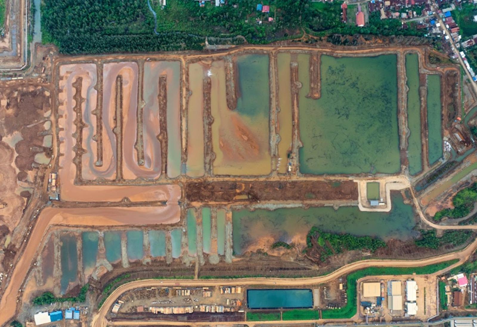 Sediment-Pond-Tuguraci-2-untuk-pengelolaan-air-limpasan-tambang-Harita-Nickel.jpg