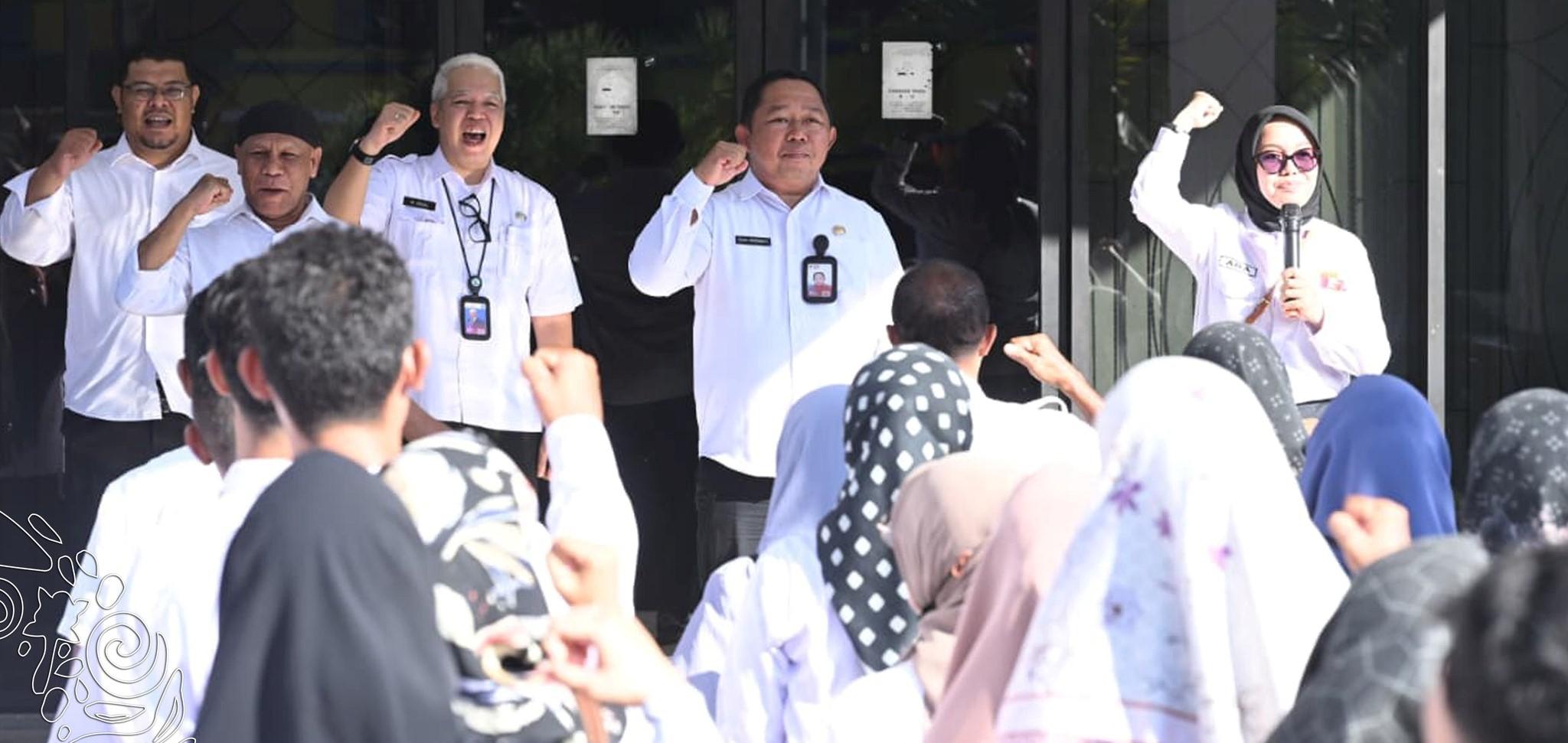 Sekkot-Ternate-pimpinapel-pagi-di-kantor-BPKAD.jpg