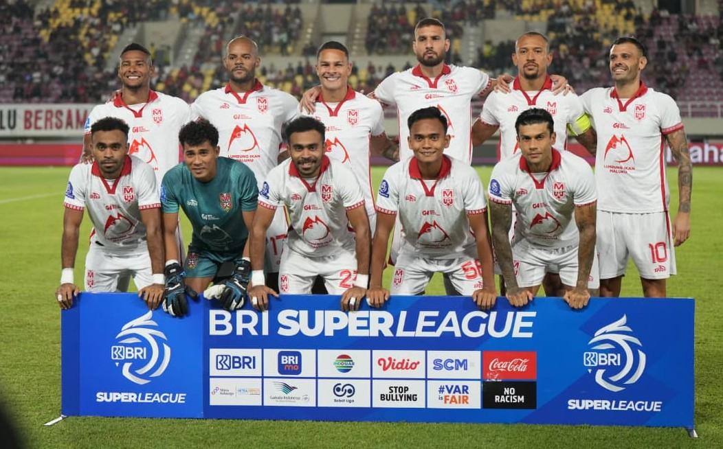 Skuad-Malut-United-saat-melawan-Persis-Solo-01.jpg