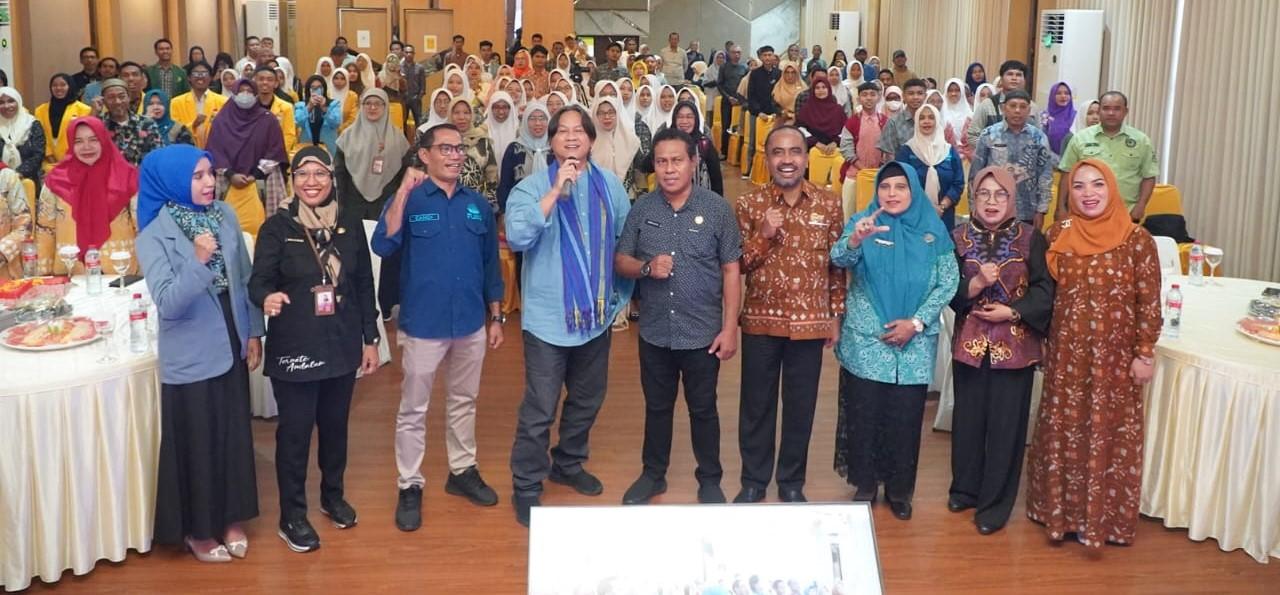 Sosialisasi-dan-pelatihan-menulis-tentang-kearifan-lokal-Malut.jpg