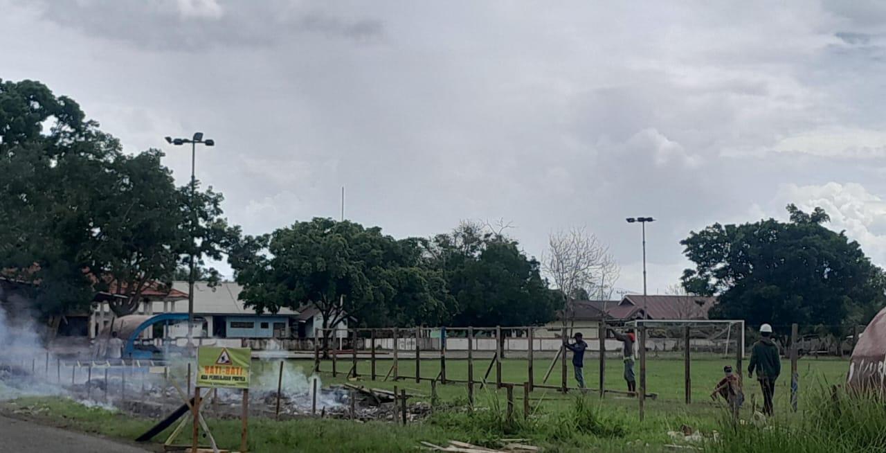 Stadion-Jiko-Mobon-di-Halmahera-Timur-Direnovasi.jpg