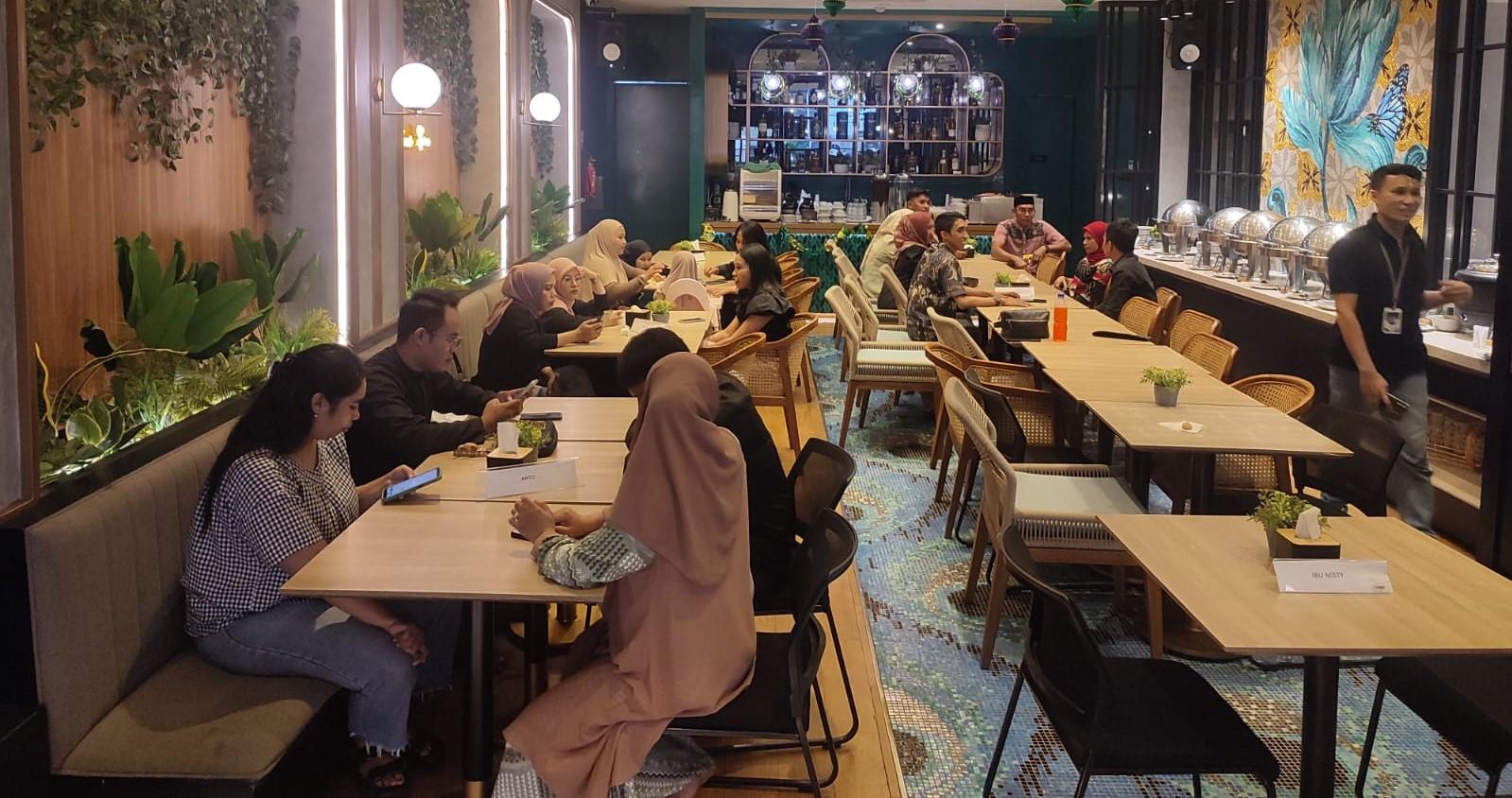 Suasana-buka-puasa-di-GAIA-Hotel-Ternate.jpg