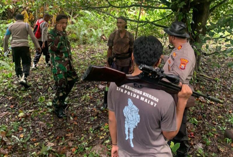 Suasana-pencarian-OTK-oleh-tim-gabungan-di-hutan-Halmahera-Timur.jpg
