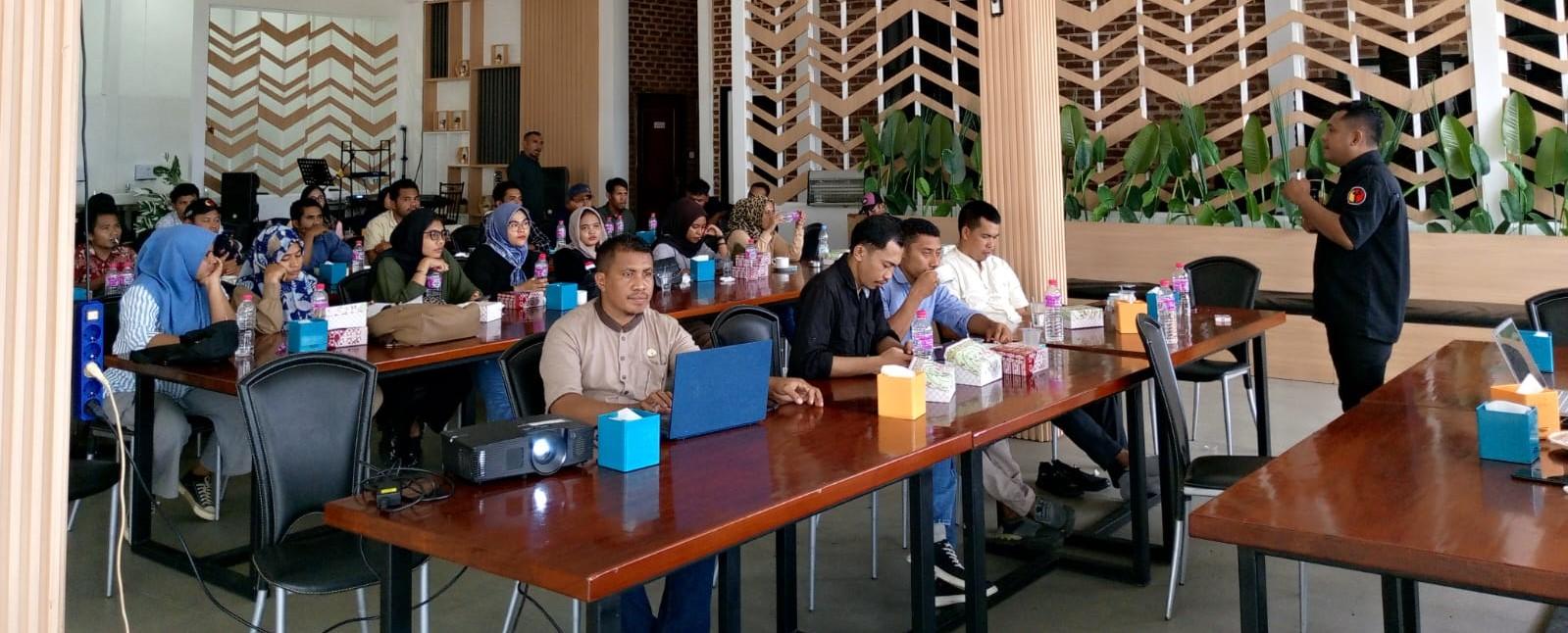 Panwascam se Halmahera Tengah Maluku Utara Rapat Bahas Pemutakhiran dan Penyusunan DPT