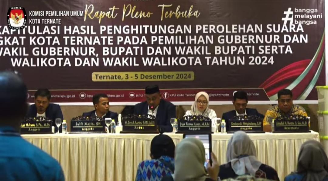 Suasana-rekapitulasi-suara-Pilkada-Kota-Ternate.jpg