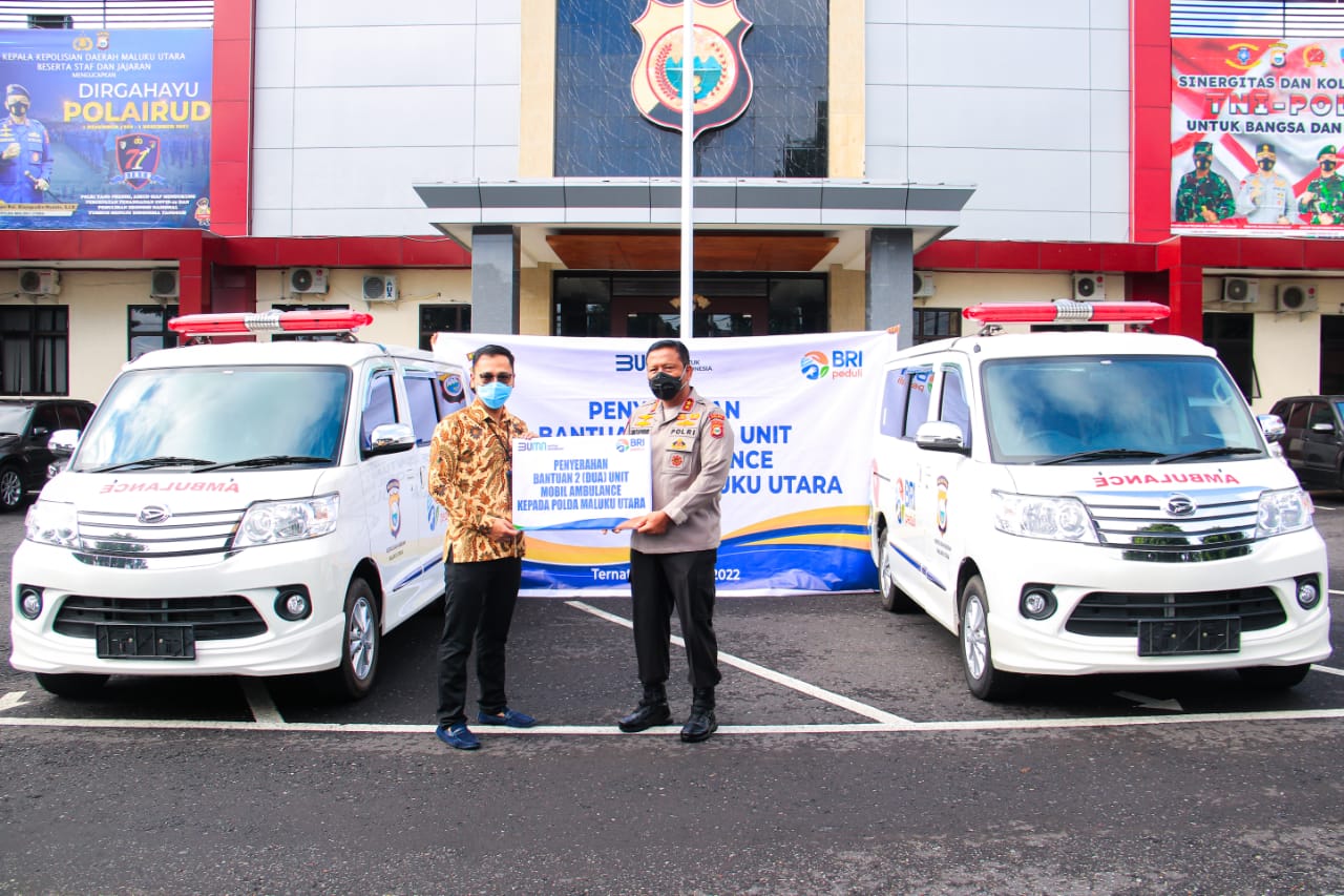 Polda Maluku Utara Dapat 2 Unit Mobil Ambulance Dari BRI