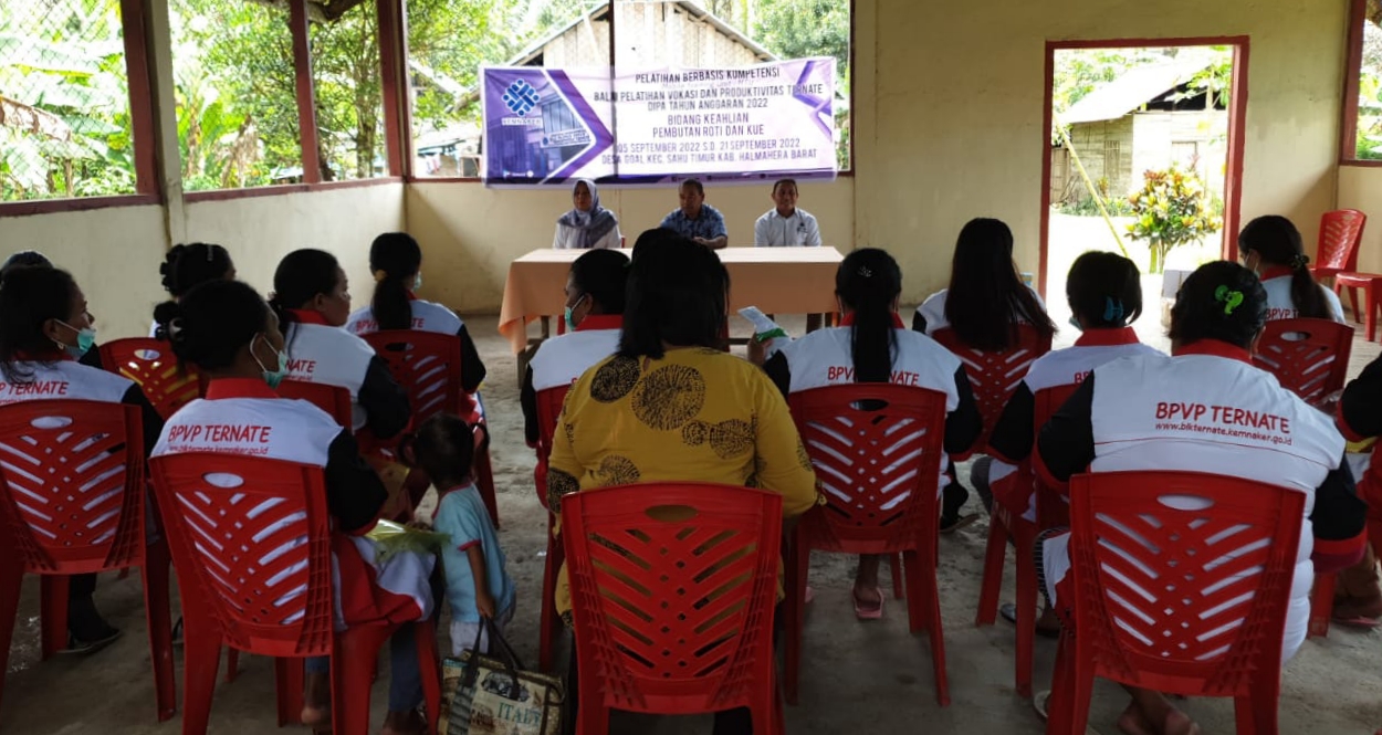 BPVP Ternate Buka Pelatihan MTU Bidang Keahlian Pembuatan Roti dan Kue di Halmahera Barat