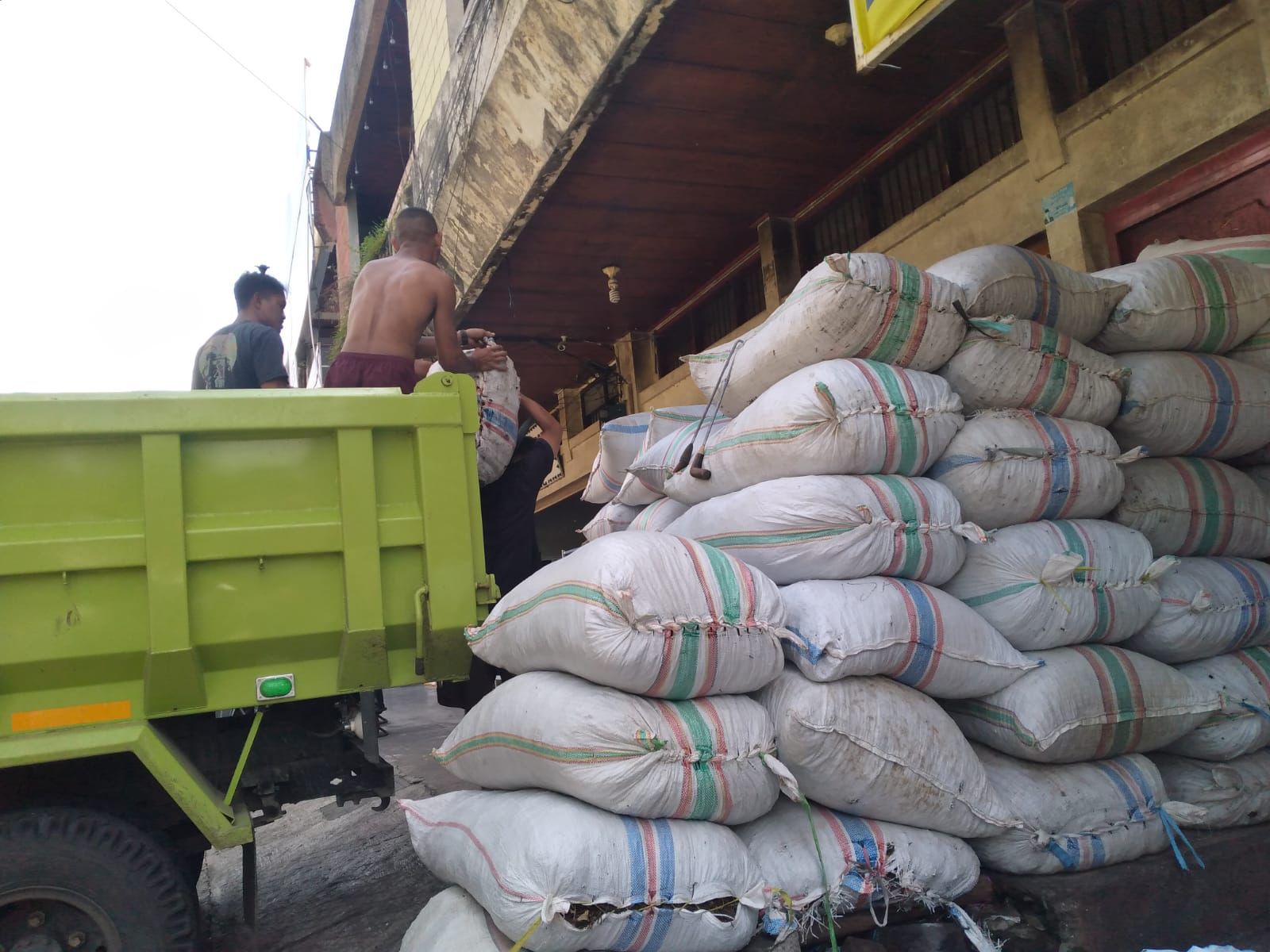 Harga Rempah Ternate, Januari-Agustus 2022 Kopra Masih Rp 7 Ribu per Kilogram