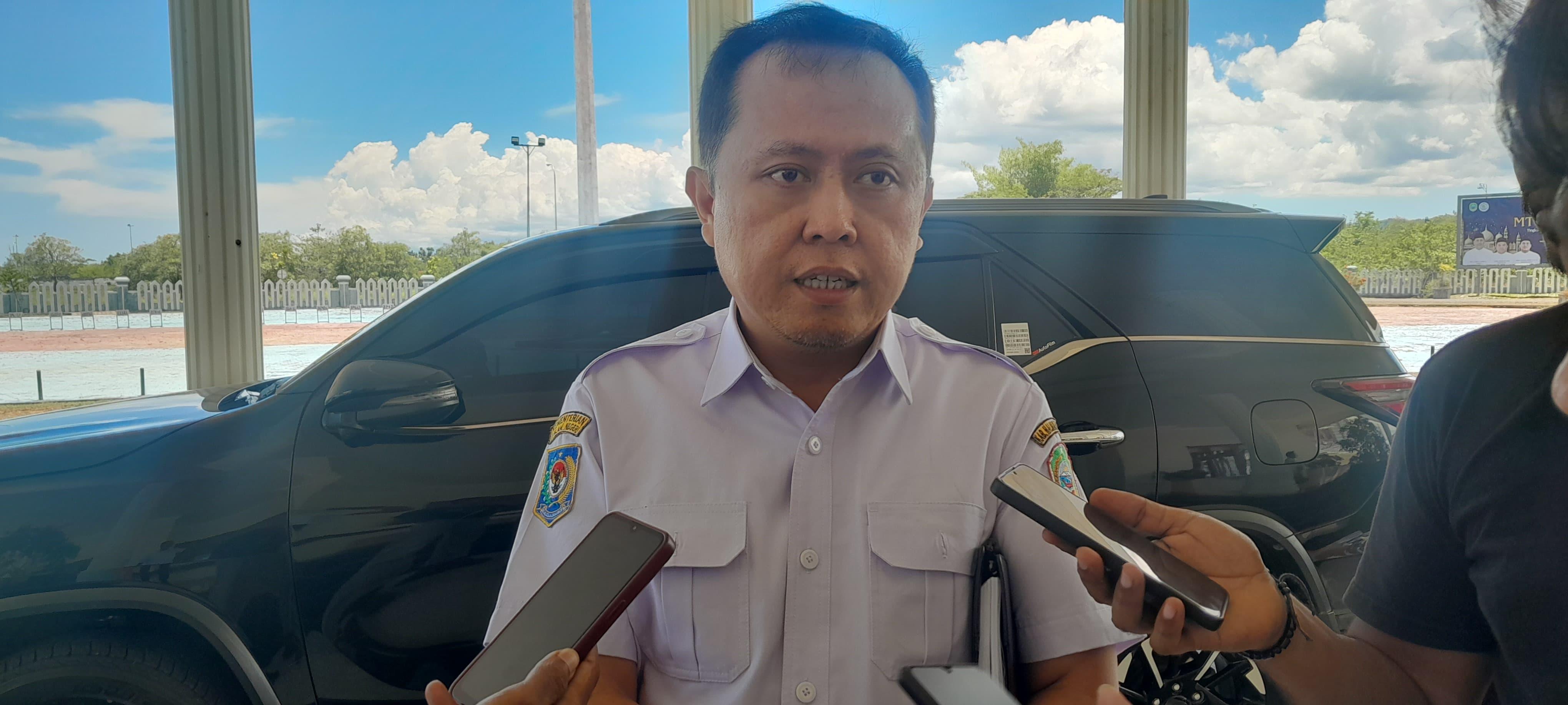 Bulan Depan, Pemkab Halmahera Timur Mulai Perbaiki Jalan Subaim-Lolobata