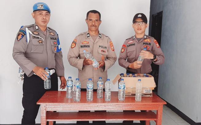 Polres Taliabu Sita Puluhan Cap Tikus Tak Bertuan dari Atas KM Ratu Maria