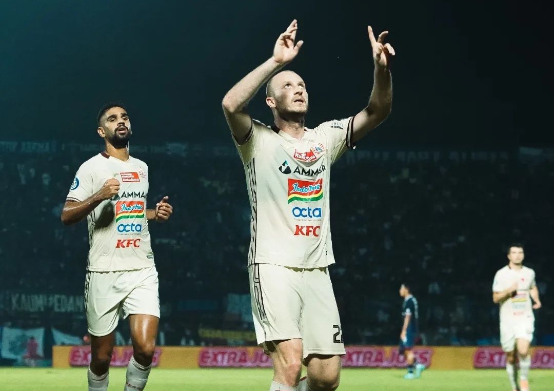 michael-krmencik-pencetak-satu-satunya-gol-lawan-arema-fc.jpg